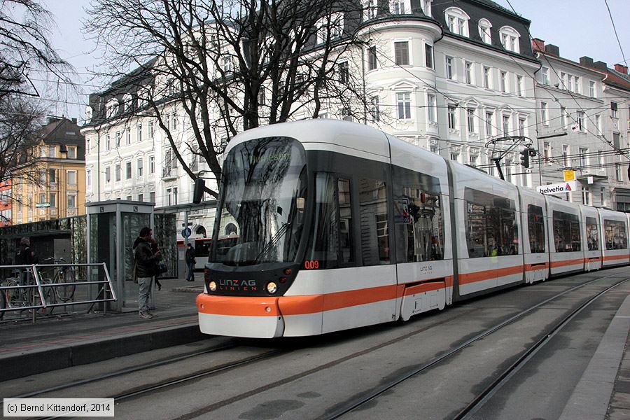 Linz - Stra&szlig;enbahn - 009
/ Bild: linz009_bk1402100040.jpg