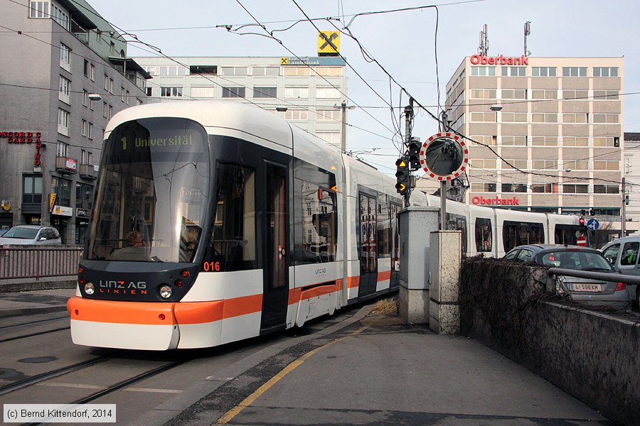 Linz - Straßenbahn - 016
/ Bild: linz016_bk1402100044.jpg