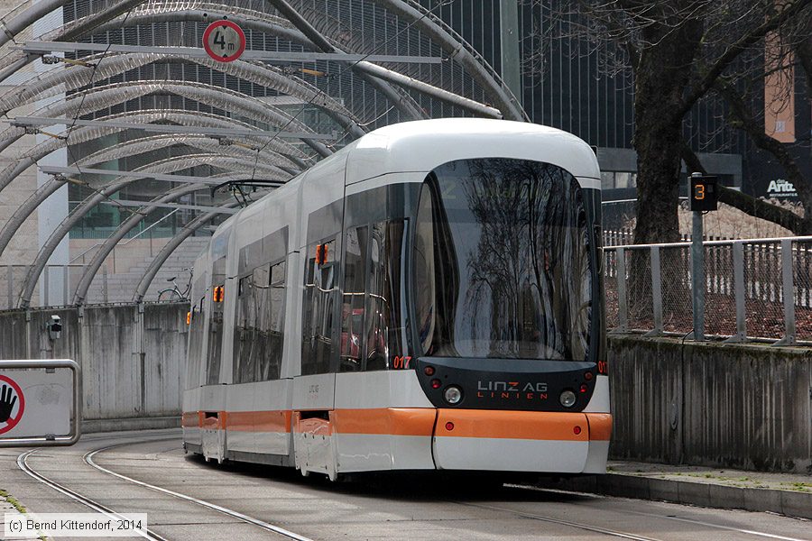 Linz - Stra&szlig;enbahn - 017
/ Bild: linz017_bk1402100038.jpg
