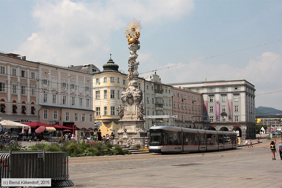 Linz - Straßenbahn - 070
/ Bild: linz070_bk1507060122.jpg