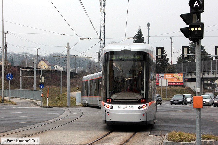 Linz - Straßenbahn - 071
/ Bild: linz071_bk1402120016.jpg