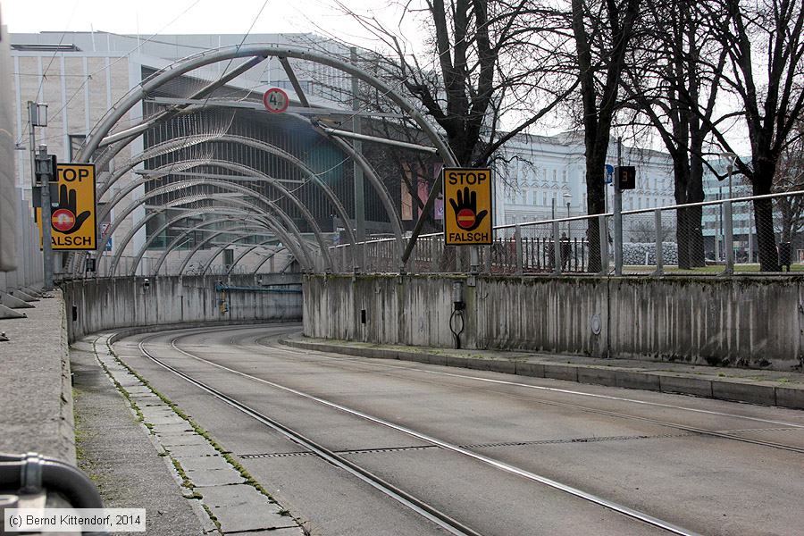 Linz - Straßenbahn - Anlagen
/ Bild: linzanlagen_bk1402100023.jpg