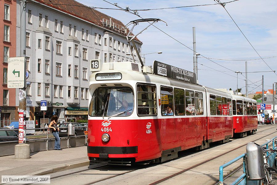 Wien - Straßenbahn - 4064
/ Bild: wien4064_bk0708100289.jpg
