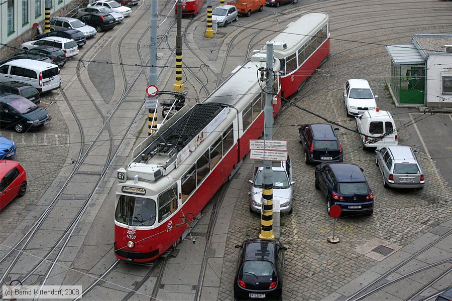 Wien - Straßenbahn - 4307
/ Bild: wien4307_bk0809170021.jpg