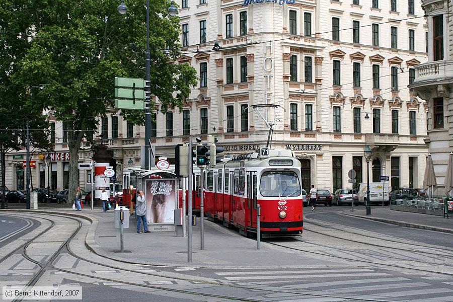 Wien - Straßenbahn - 4312
/ Bild: wien4312_bk0708100256.jpg