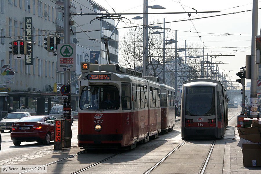 Wien - Straßenbahn - 4317
/ Bild: wien4317_bk1103150015.jpg