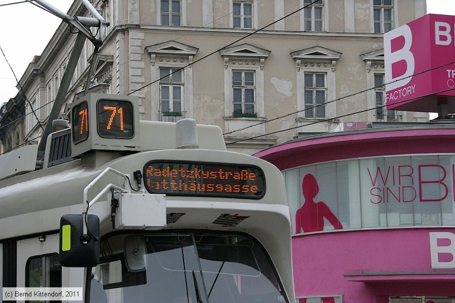 Wien - Straßenbahn - 4317
/ Bild: wien4317_bk1103190233.jpg