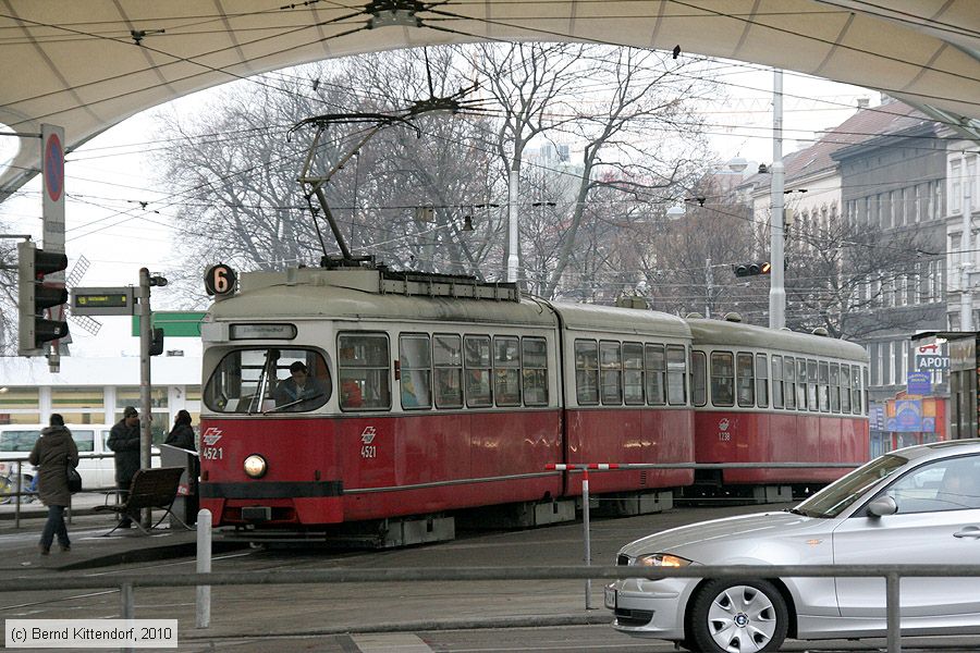 Wien - Straßenbahn - 4521
/ Bild: wien4521_bk1002230042.jpg Wien - Straßenbahn - 4521
/ Bild: wien4521_bk1002230042.jpg