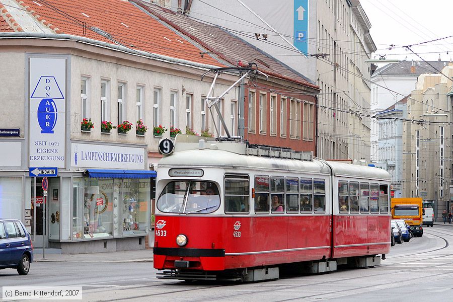 Wien - Straßenbahn - 4533
/ Bild: wien4533_bk0708100042.jpg