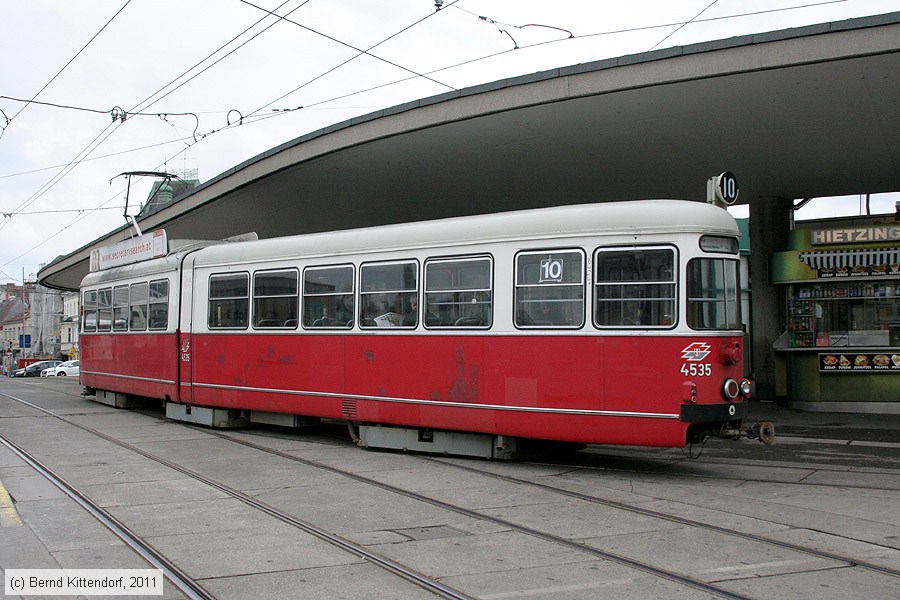 Wien - Straßenbahn - 4535
/ Bild: wien4535_bk1103190049.jpg Wien - Straßenbahn - 4535
/ Bild: wien4535_bk1103190049.jpg