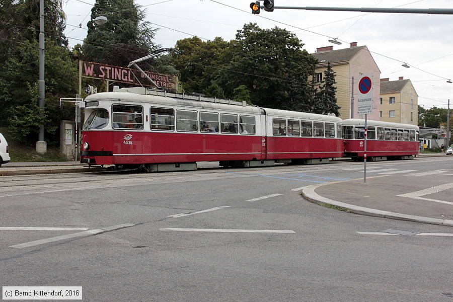 Wien - Straßenbahn - 4536
/ Bild: wien4536_bk1608290067.jpg Wien - Straßenbahn - 4536
/ Bild: wien4536_bk1608290067.jpg