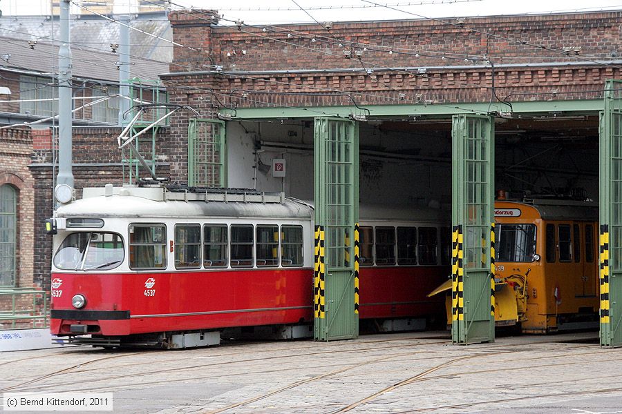 Wien - Straßenbahn - 4537
/ Bild: wien4537_bk1103190035.jpg