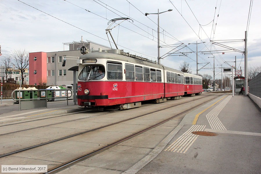 Wien - Straßenbahn - 4742
/ Bild: wien4742_bk1702230390.jpg