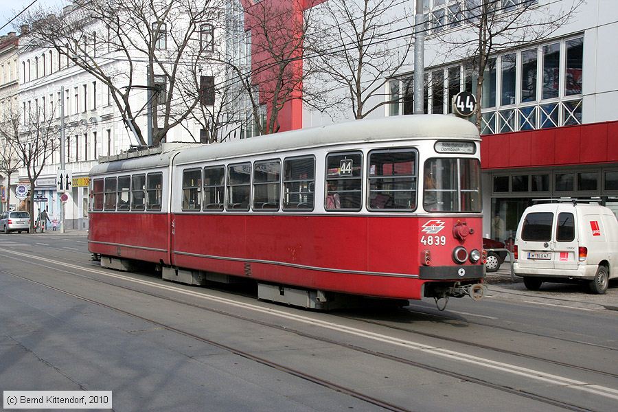Wien - Straßenbahn - 4839
/ Bild: wien4839_bk1002230238.jpg Wien - Straßenbahn - 4839
/ Bild: wien4839_bk1002230238.jpg