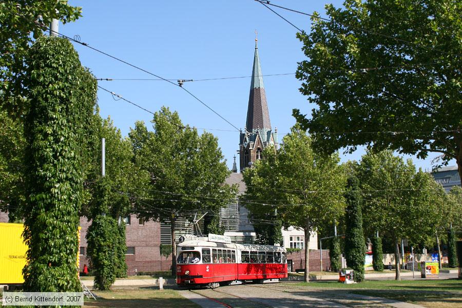 Wien - Straßenbahn - 4862
/ Bild: wien4862_bk0708100337.jpg Wien - Straßenbahn - 4862
/ Bild: wien4862_bk0708100337.jpg