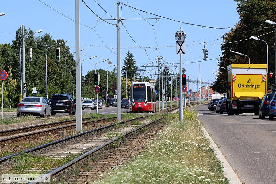 Wien - Straßenbahn - 303
/ Bild: wien303_bk1907230070.jpg