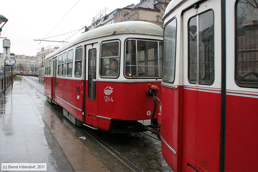 Wien - Straßenbahn - 1244
/ Bild: wien1244_bk1103180010.jpg