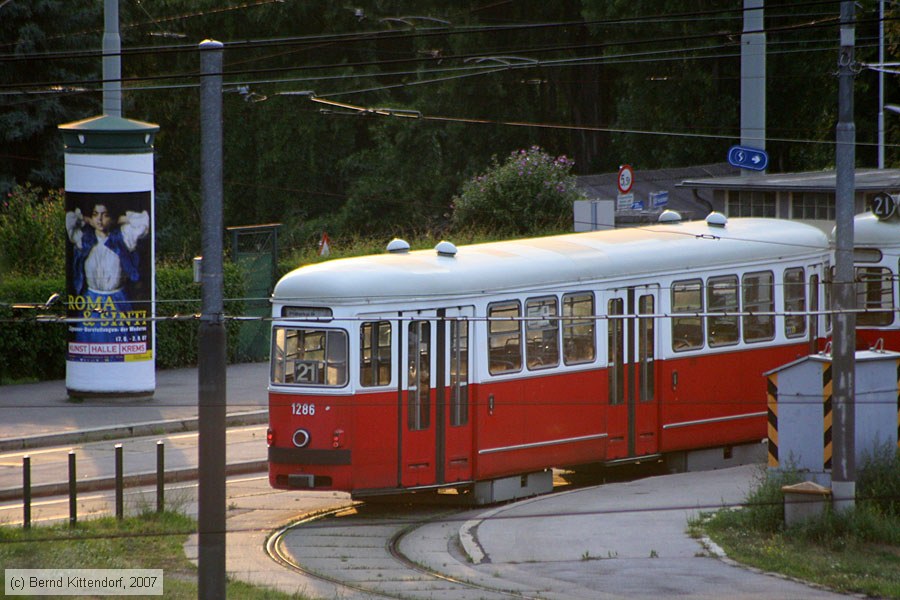 Wien - Straßenbahn - 1286
/ Bild: wien1286_bk0708080158.jpg
