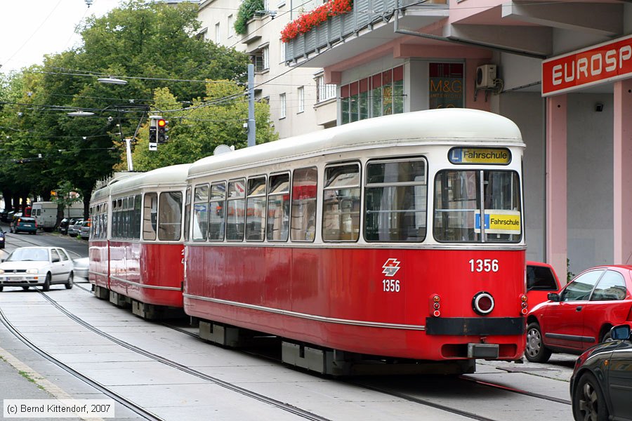 Wien - Stra&szlig;enbahn - 1356
/ Bild: wien1356_bk0708100084.jpg