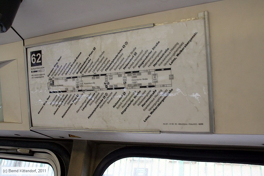 Wien - Straßenbahn - 1443 - Innenansicht
/ Bild: wien1443_bk1103180019.jpg