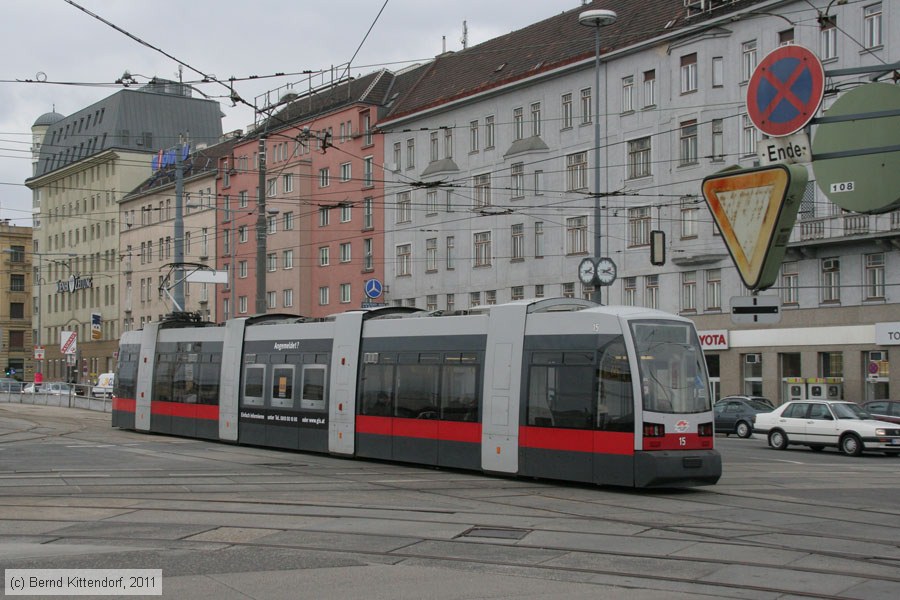 Wien - Straßenbahn - 15
/ Bild: wien15_bk1103190211.jpg