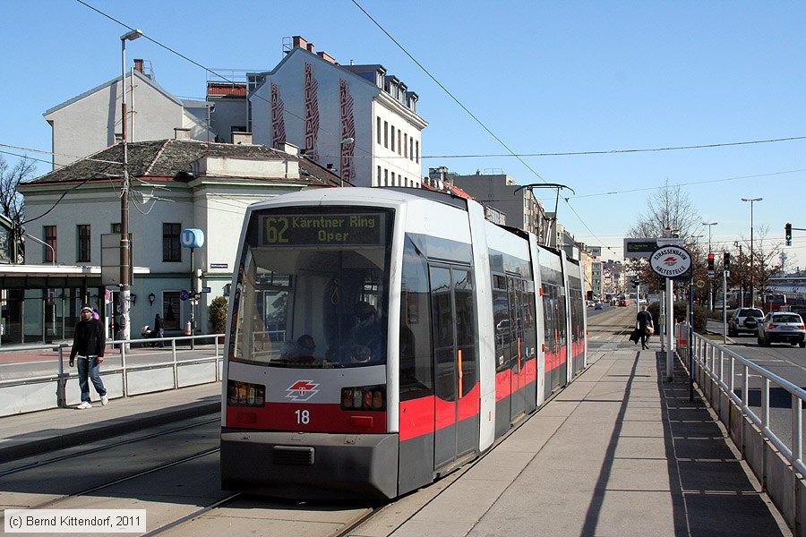 Wien - Straßenbahn - 18
/ Bild: wien18_bk1103140090.jpg