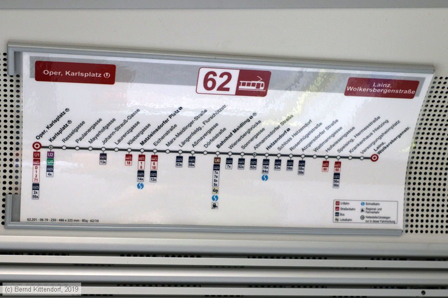 Wien - Straßenbahn - 114 - Innenansicht
/ Bild: wien114_bk1907270018.jpg