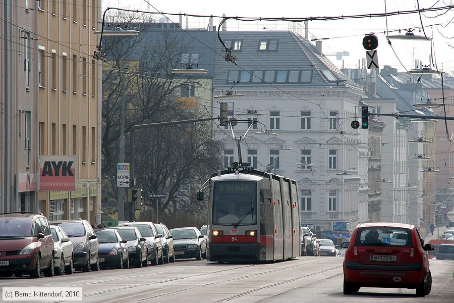 Wien - Stra&szlig;enbahn - 54
/ Bild: wien54_bk1002230249.jpg
