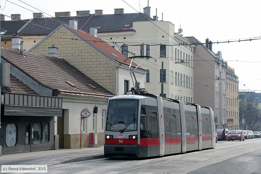 Wien - Stra&szlig;enbahn - 54
/ Bild: wien54_bk1002230250.jpg