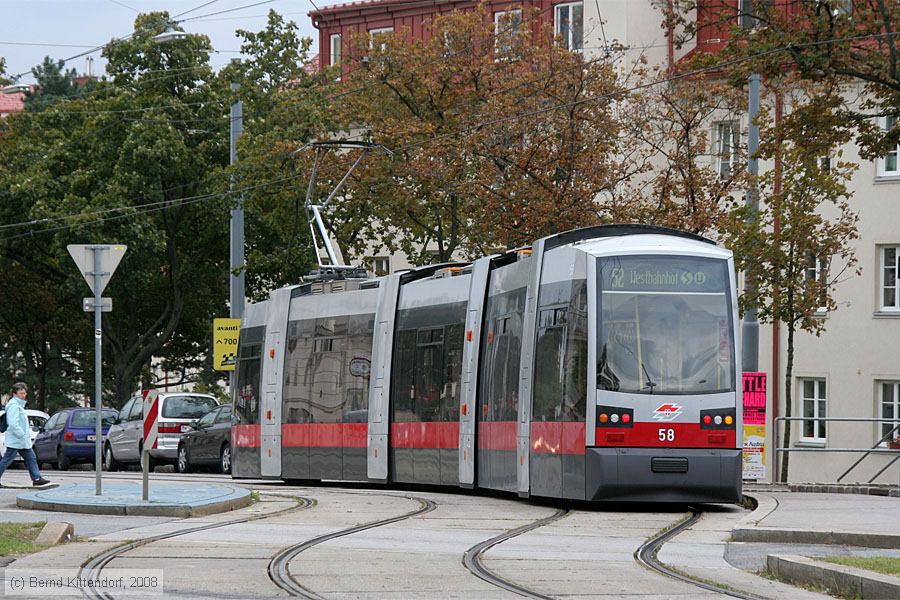 Wien - Straßenbahn - 58
/ Bild: wien58_bk0809210020.jpg