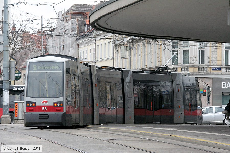 Wien - Straßenbahn - 58
/ Bild: wien58_bk1103190063.jpg