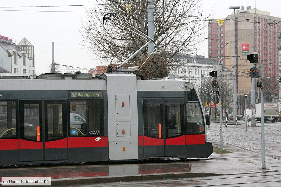 Wien - Straßenbahn - 63
/ Bild: wien63_bk1103160160.jpg Wien - Straßenbahn - 63
/ Bild: wien63_bk1103160160.jpg