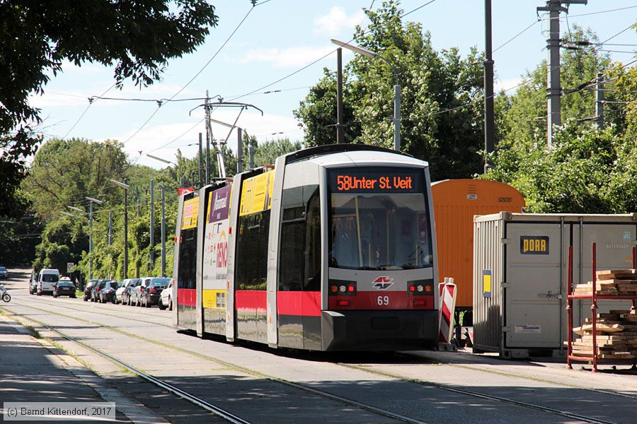 Wien - Stra&szlig;enbahn - 69
/ Bild: wien69_bk1707280106.jpg