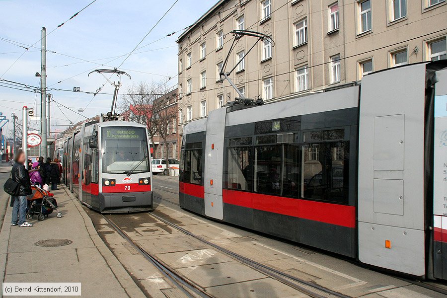 Wien - Stra&szlig;enbahn - 70
/ Bild: wien70_bk1002230244.jpg