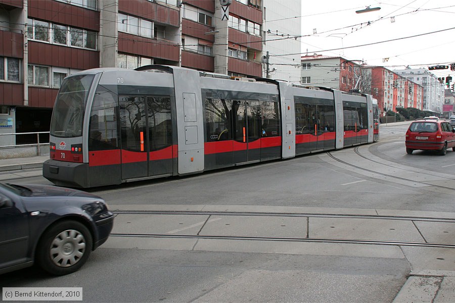 Wien - Stra&szlig;enbahn - 70
/ Bild: wien70_bk1002230341.jpg