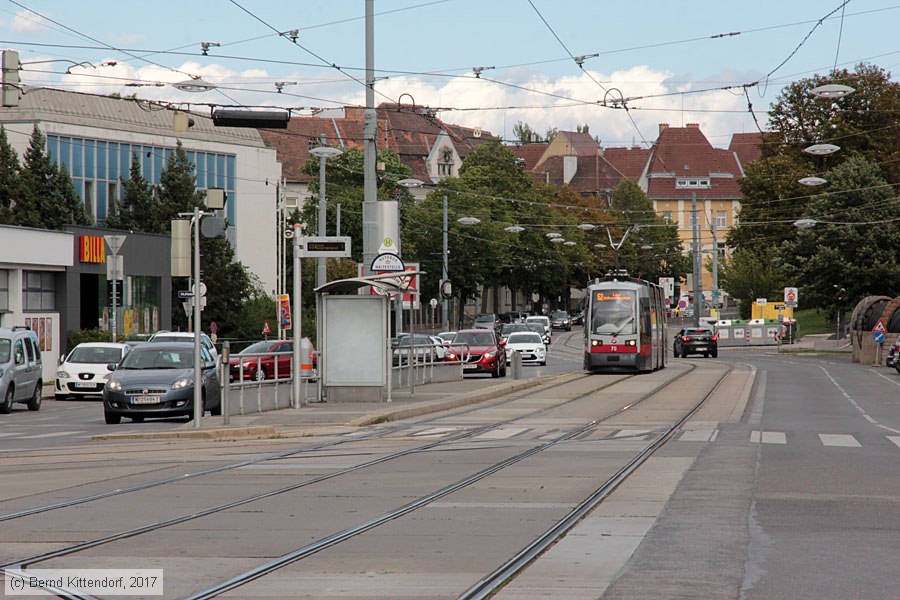 Wien - Stra&szlig;enbahn - 70
/ Bild: wien70_bk1707280254.jpg