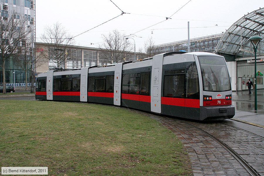 Wien - Straßenbahn - 76
/ Bild: wien76_bk1103160148.jpg