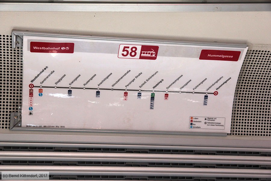 Wien - Straßenbahn - 79 - Innenansicht
/ Bild: wien79_bk1707280085.jpg Wien - Straßenbahn - 79 - Innenansicht
/ Bild: wien79_bk1707280085.jpg