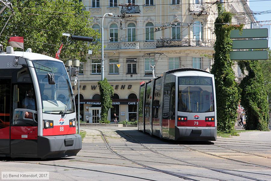 Wien - Stra&szlig;enbahn - 79
/ Bild: wien79_bk1707280128.jpg