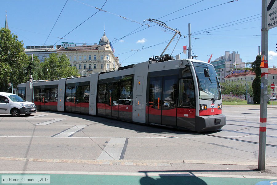 Wien - Straßenbahn - 88
/ Bild: wien88_bk1707280129.jpg