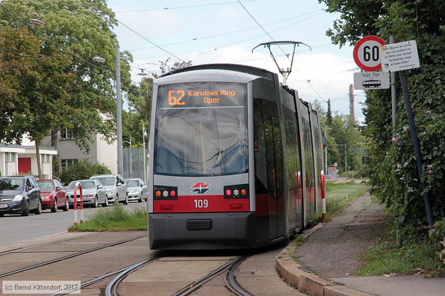 Wien - Straßenbahn - 109
/ Bild: wien109_bk1707280235.jpg