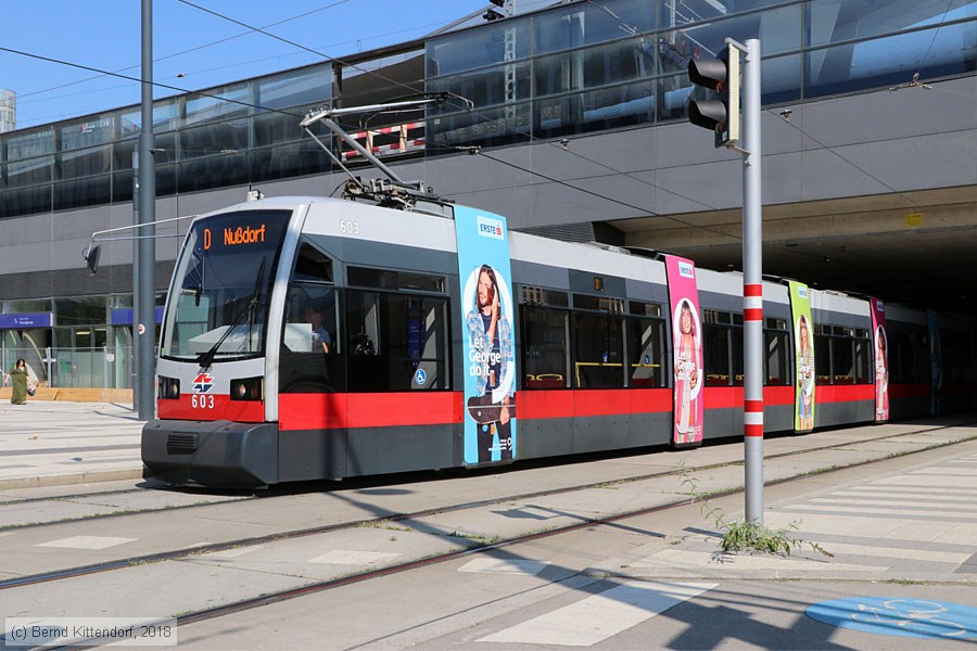 Wien - Straßenbahn - 603
/ Bild: wien603_bk1808160010.jpg Wien - Straßenbahn - 603
/ Bild: wien603_bk1808160010.jpg
