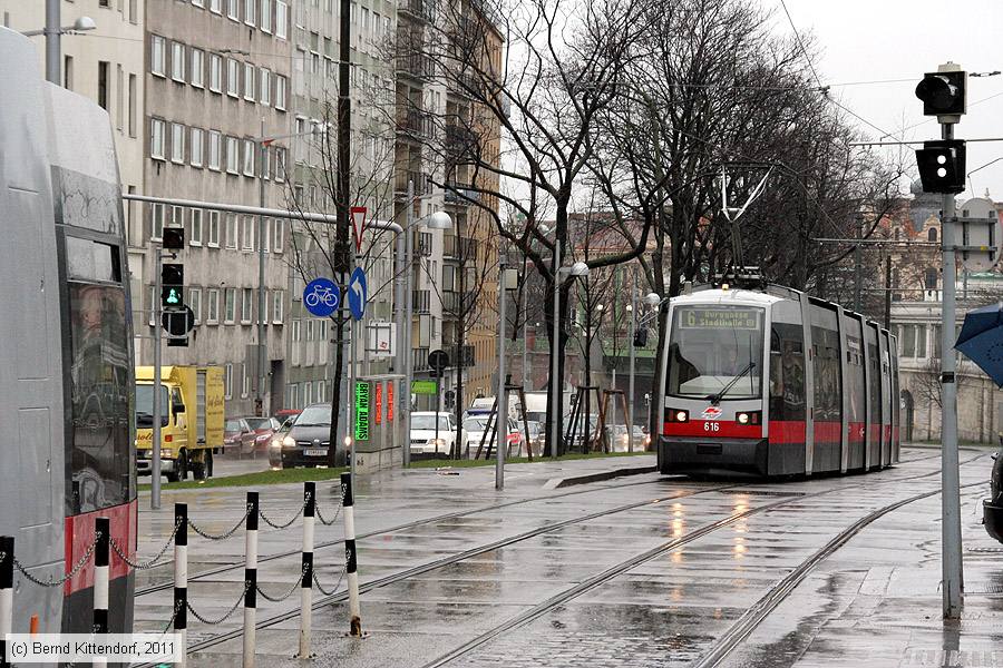 Wien - Straßenbahn - 616
/ Bild: wien616_bk1103180007.jpg