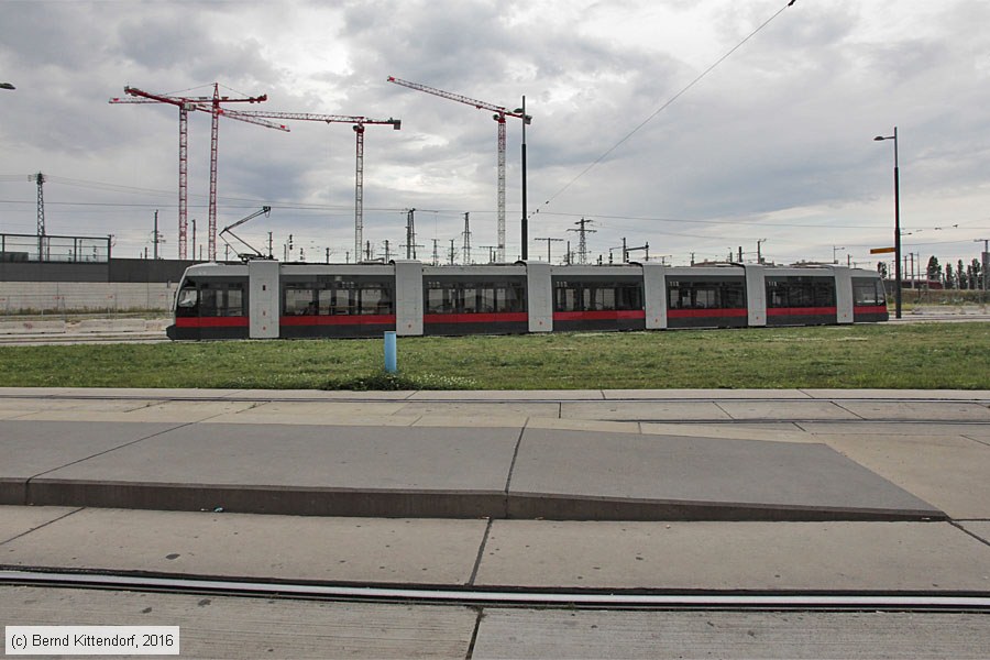 Wien - Straßenbahn - 619
/ Bild: wien619_bk1608290532.jpg