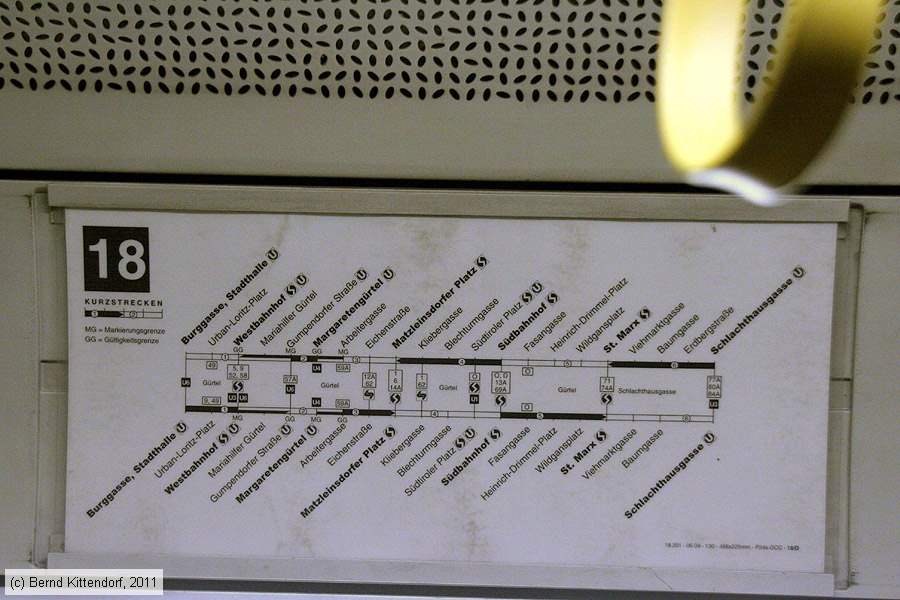 Wien - Straßenbahn - 625 - Innenansicht
/ Bild: wien625_bk1103170108.jpg Wien - Straßenbahn - 625 - Innenansicht
/ Bild: wien625_bk1103170108.jpg