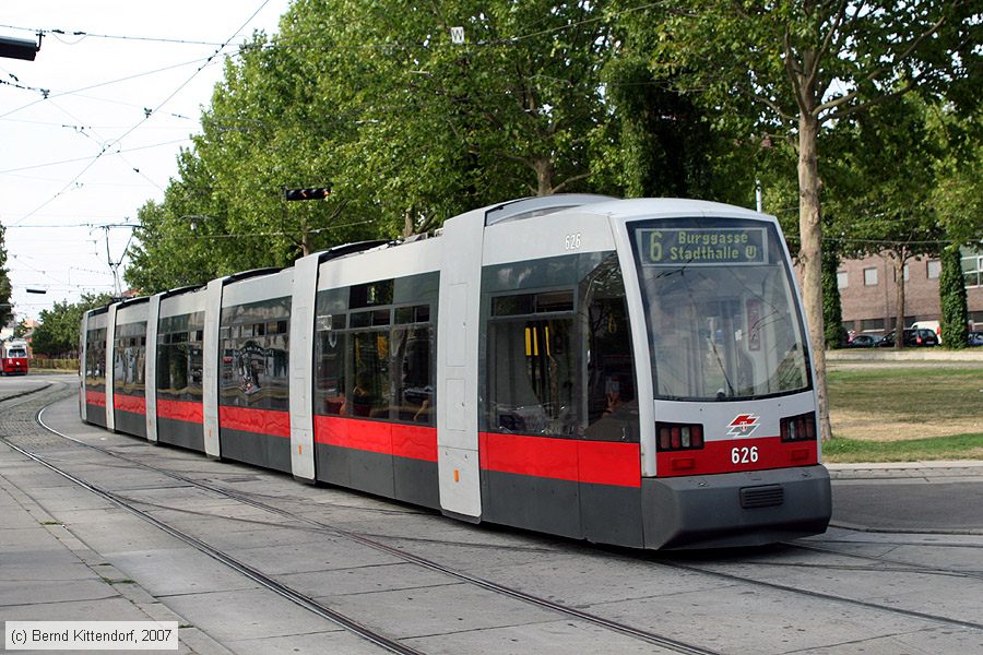 Wien - Straßenbahn - 626
/ Bild: wien626_bk0708080072.jpg Wien - Straßenbahn - 626
/ Bild: wien626_bk0708080072.jpg