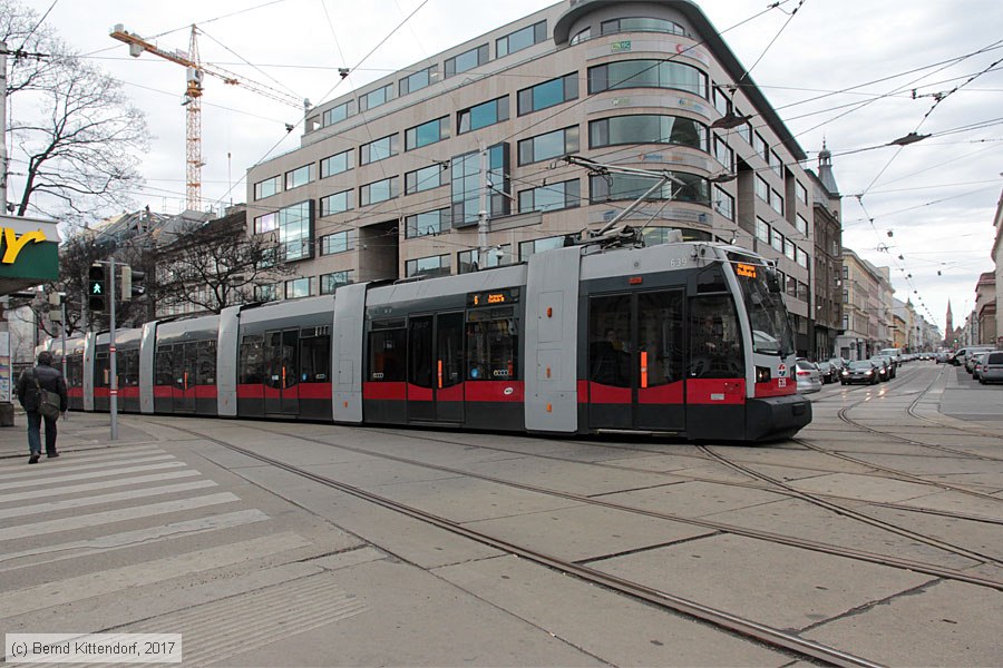 Wien - Straßenbahn - 639
/ Bild: wien639_bk1702230078.jpg Wien - Straßenbahn - 639
/ Bild: wien639_bk1702230078.jpg