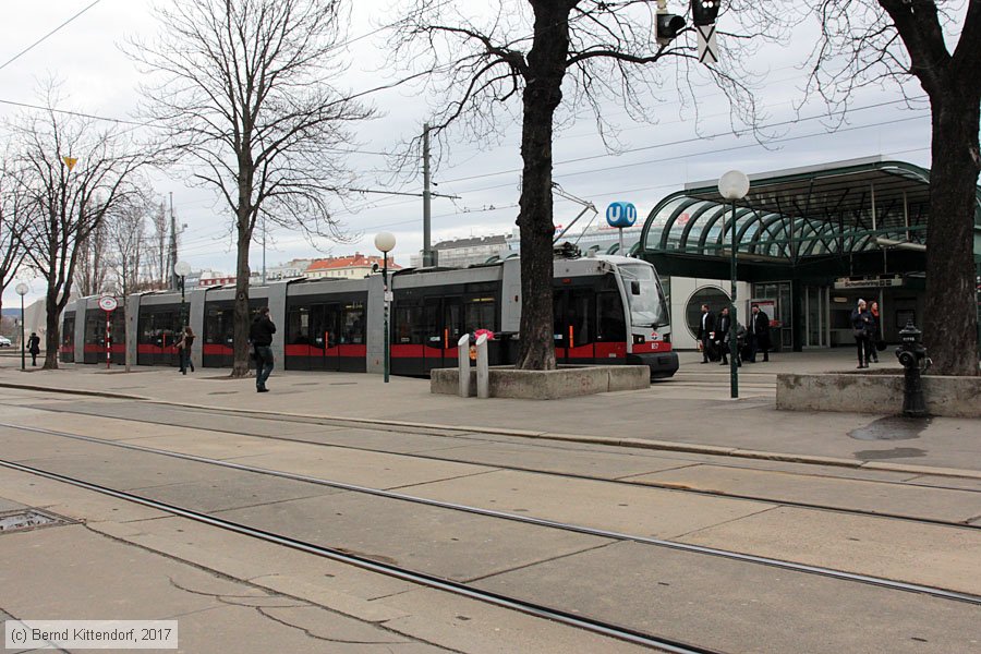 Wien - Straßenbahn - 657
/ Bild: wien657_bk1702230169.jpg