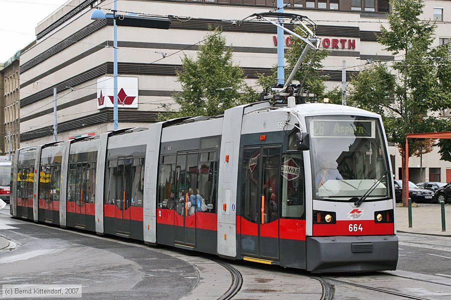 Wien - Straßenbahn - 664
/ Bild: wien664_bk0708110124.jpg