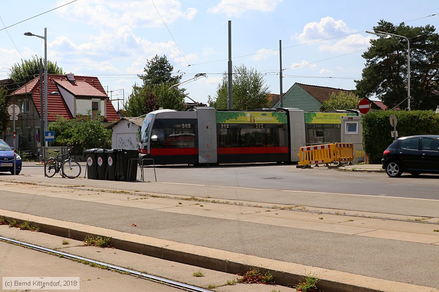 Wien - Straßenbahn - 664
/ Bild: wien664_bk1808180121.jpg
